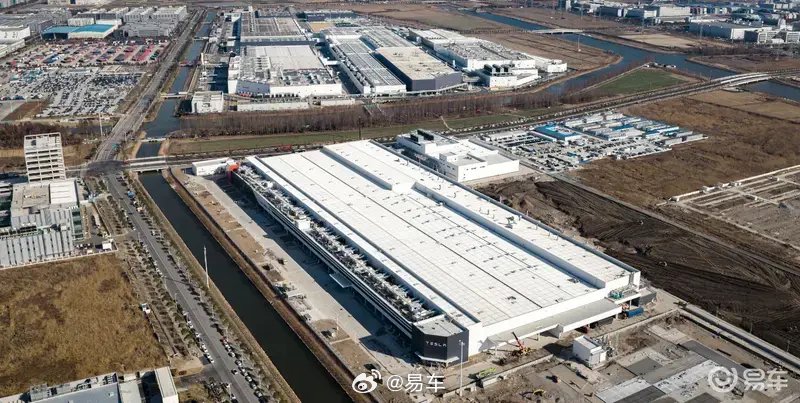 特斯拉上海超级工厂下线第1000万辆电动车，创全球纪录