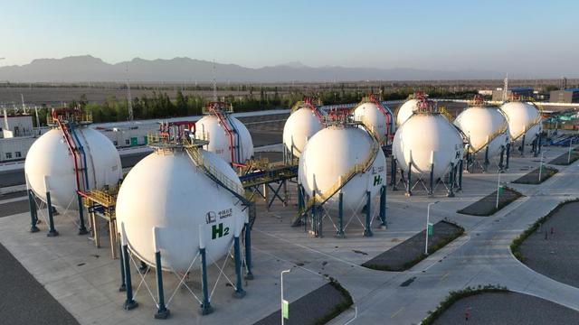 沙特宣布全球最大绿氢项目投产，年减排量相当于800万辆汽车