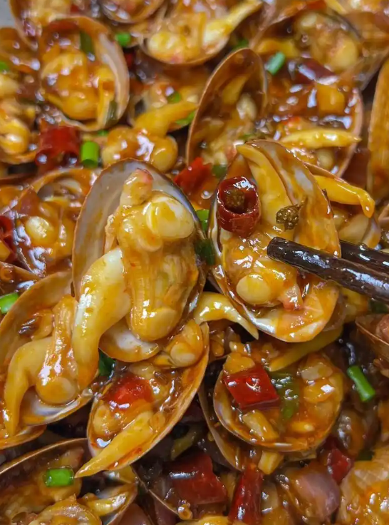 青岛辣炒蛤蜊：啤酒的最佳搭档
